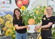 Mathilde Thomas and Louise Doucelin, of HM.Clause, together with their Gummy Bear sunflower. It was the Gold Medal winner of the FleuroStar Awards last year. It is a strong plant and flowers very country. Available as a pot, cut and bedding plant.